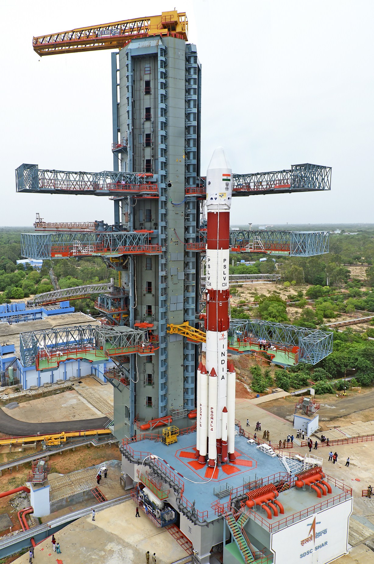 14fullyintegratedpslv-c34withallthe20spacecraftsatsecondlaunchpad.jpg