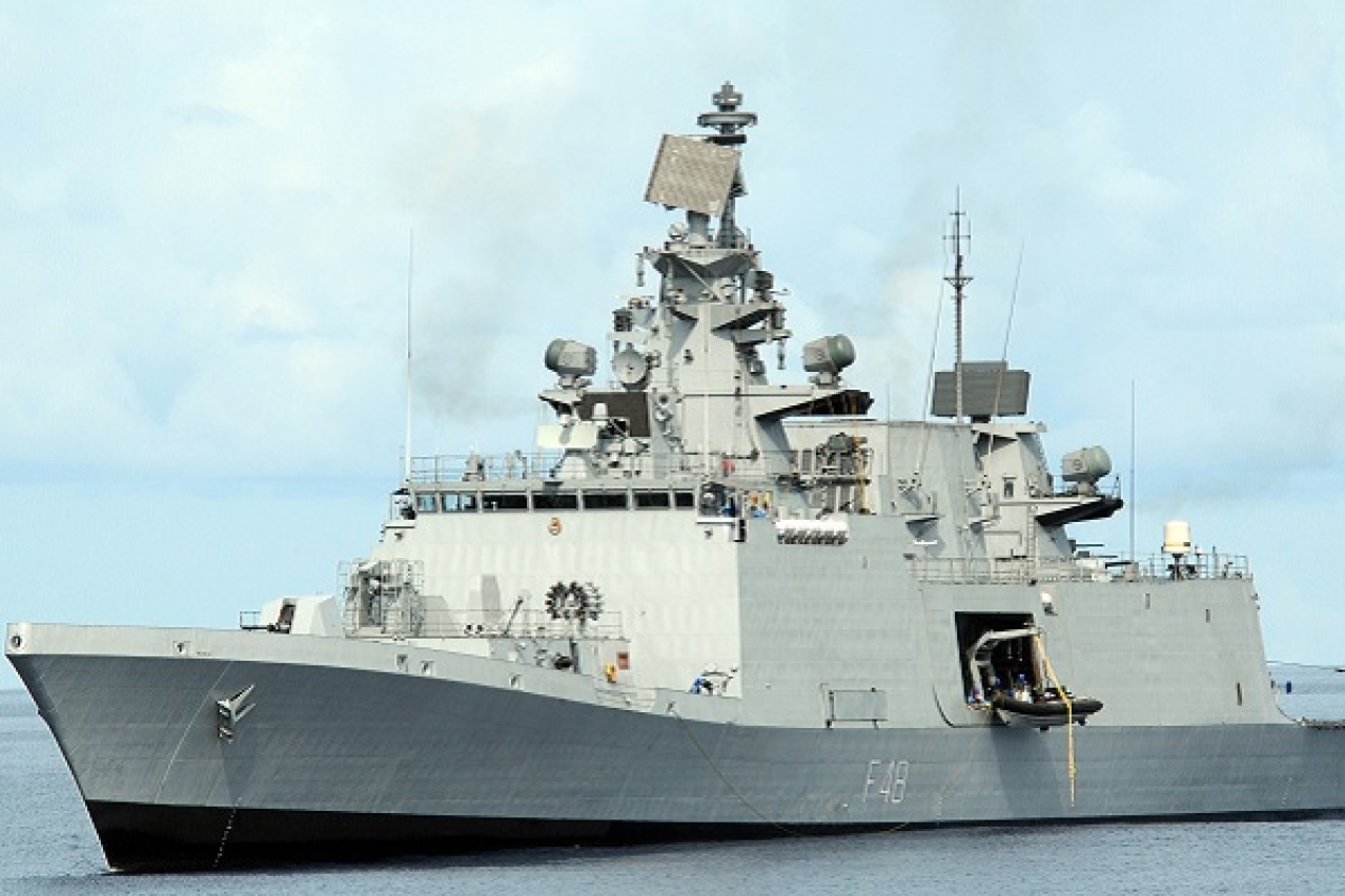 Malabar_2012_INS_Satpura__F_48_.jpg