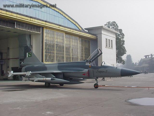 Pakistan_Air_Force_-_JF-17_FC-1_or_Super_7_.jpg