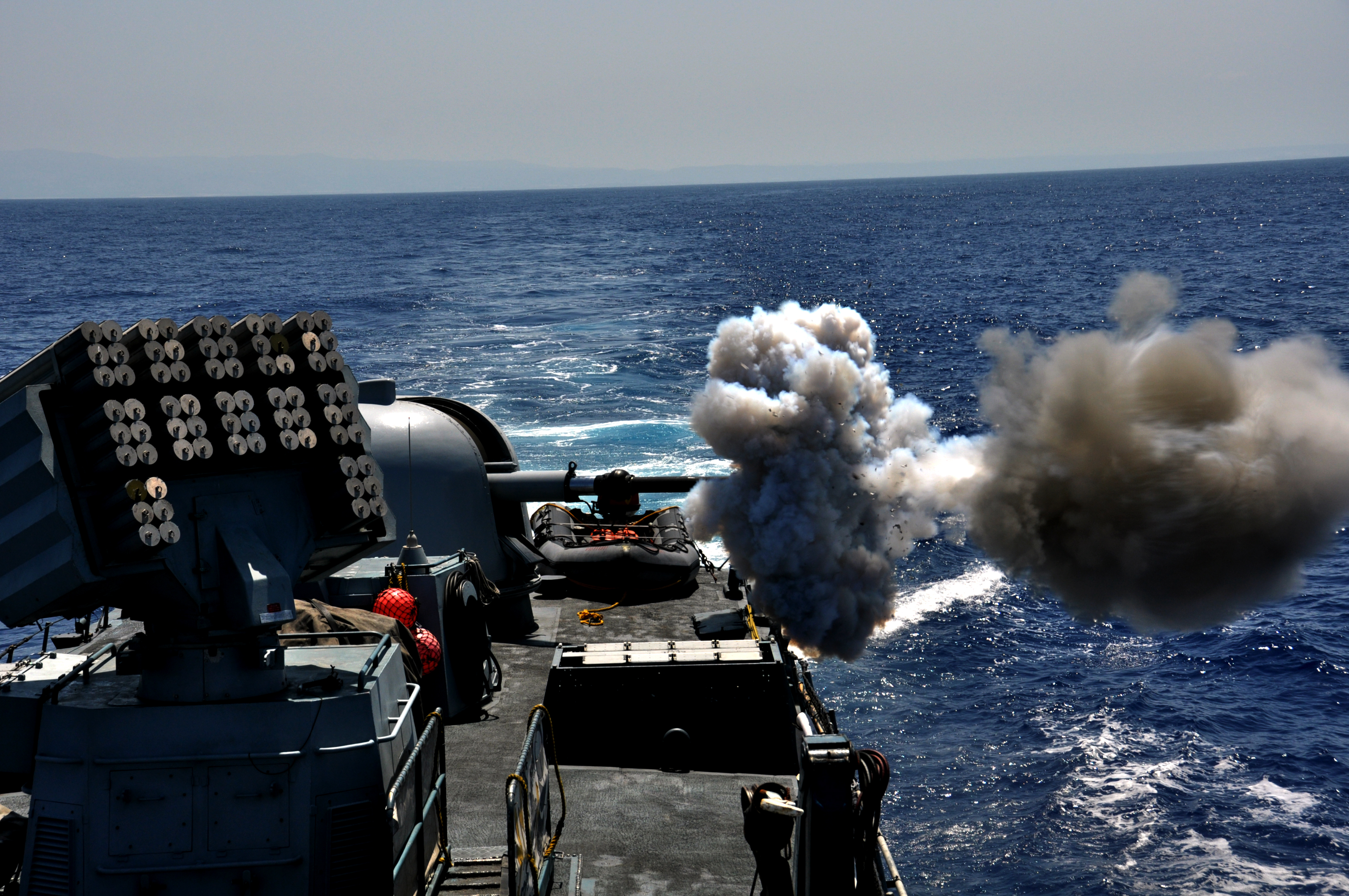 Flickr_-_Israel_Defense_Forces_-_Sa%27ar_4.5-class_Missile_Boat_Firing_During_Naval_Exercise.jpg