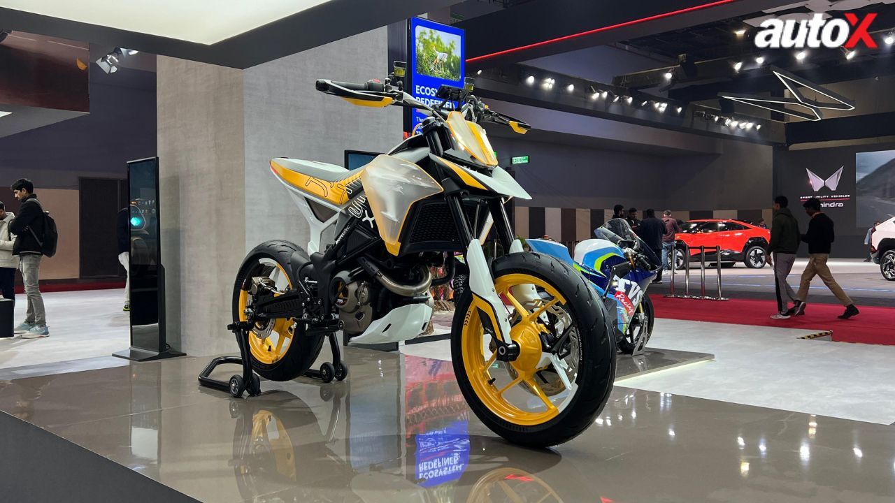 TVS-RTSx-Supermoto-Concept.jpg