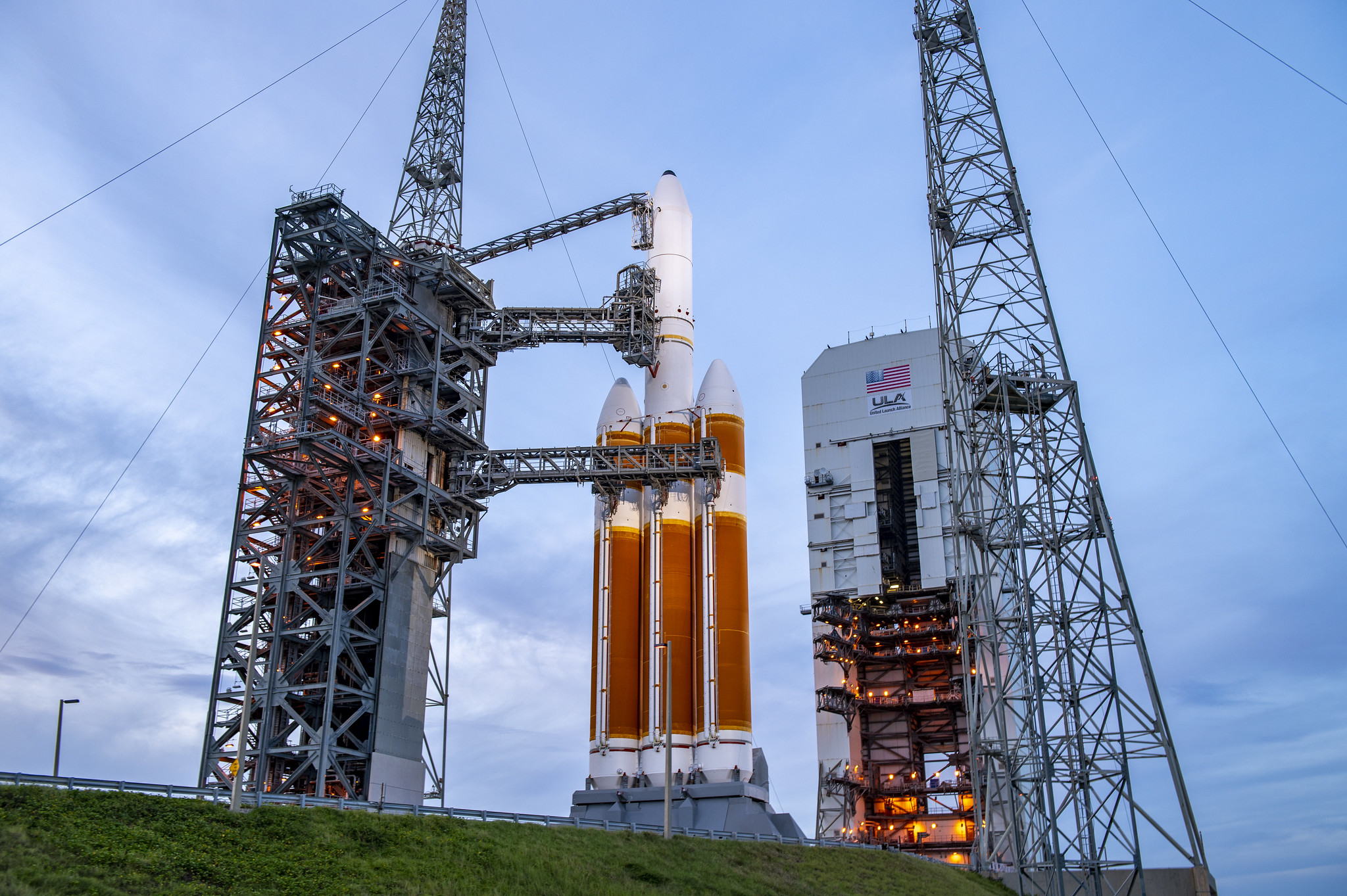 spacenews.com