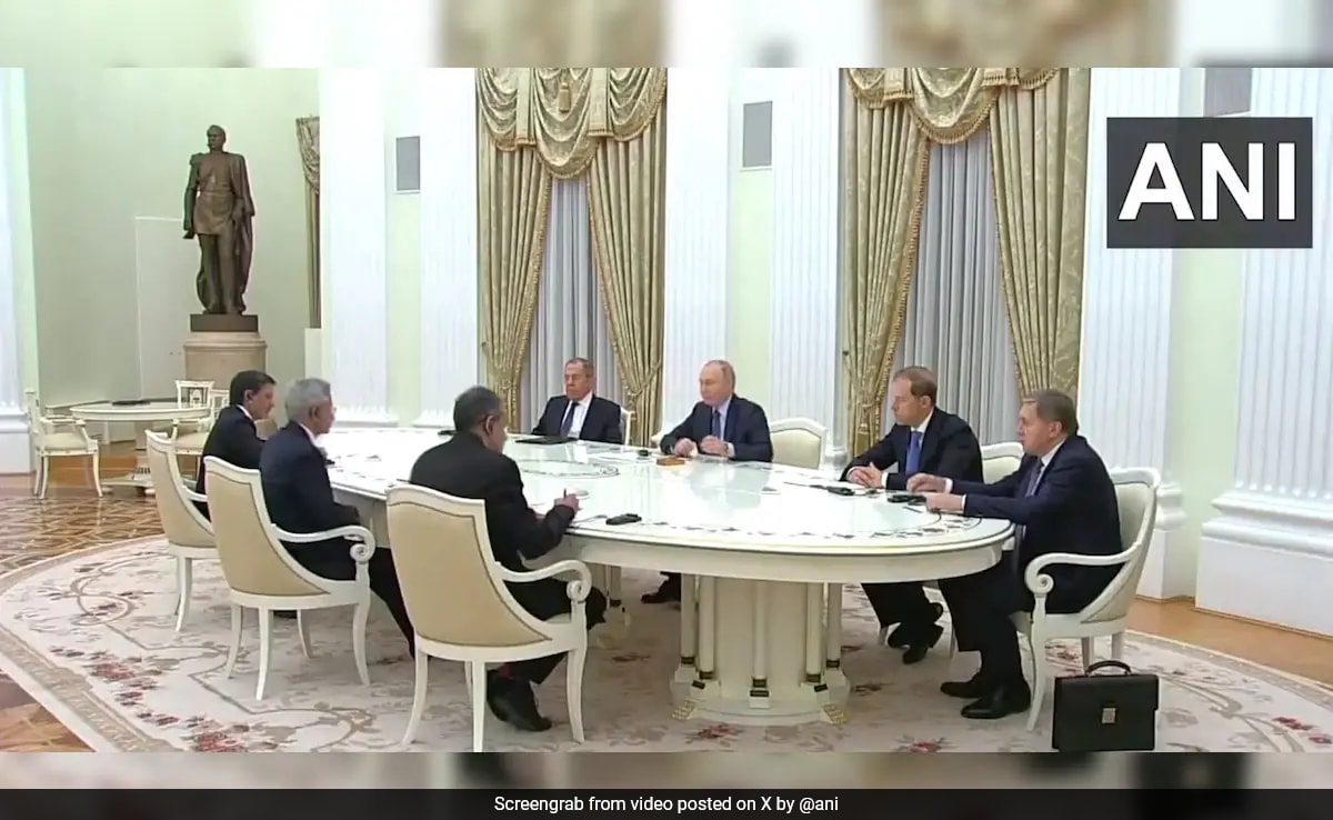 87brh7k8_s-jaishankar-vladimir-putin-_625x300_27_December_23.jpeg