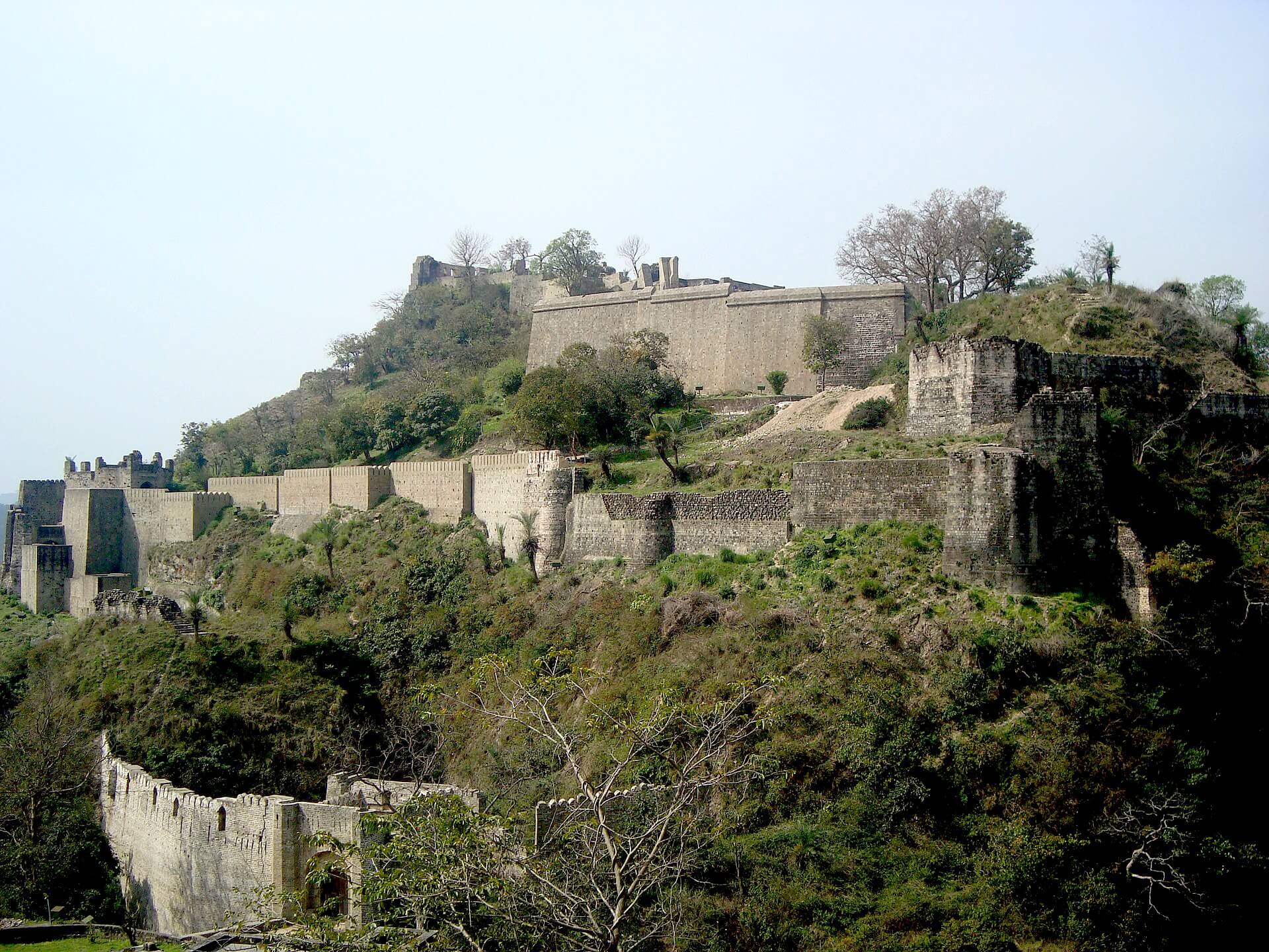 the-Gorkha-Empire_Kangra-Fort-NT.jpg
