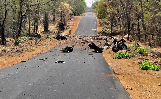 4taehcqg_gadchiroli-maoist-blast-ndtv_625x300_01_May_19.jpg