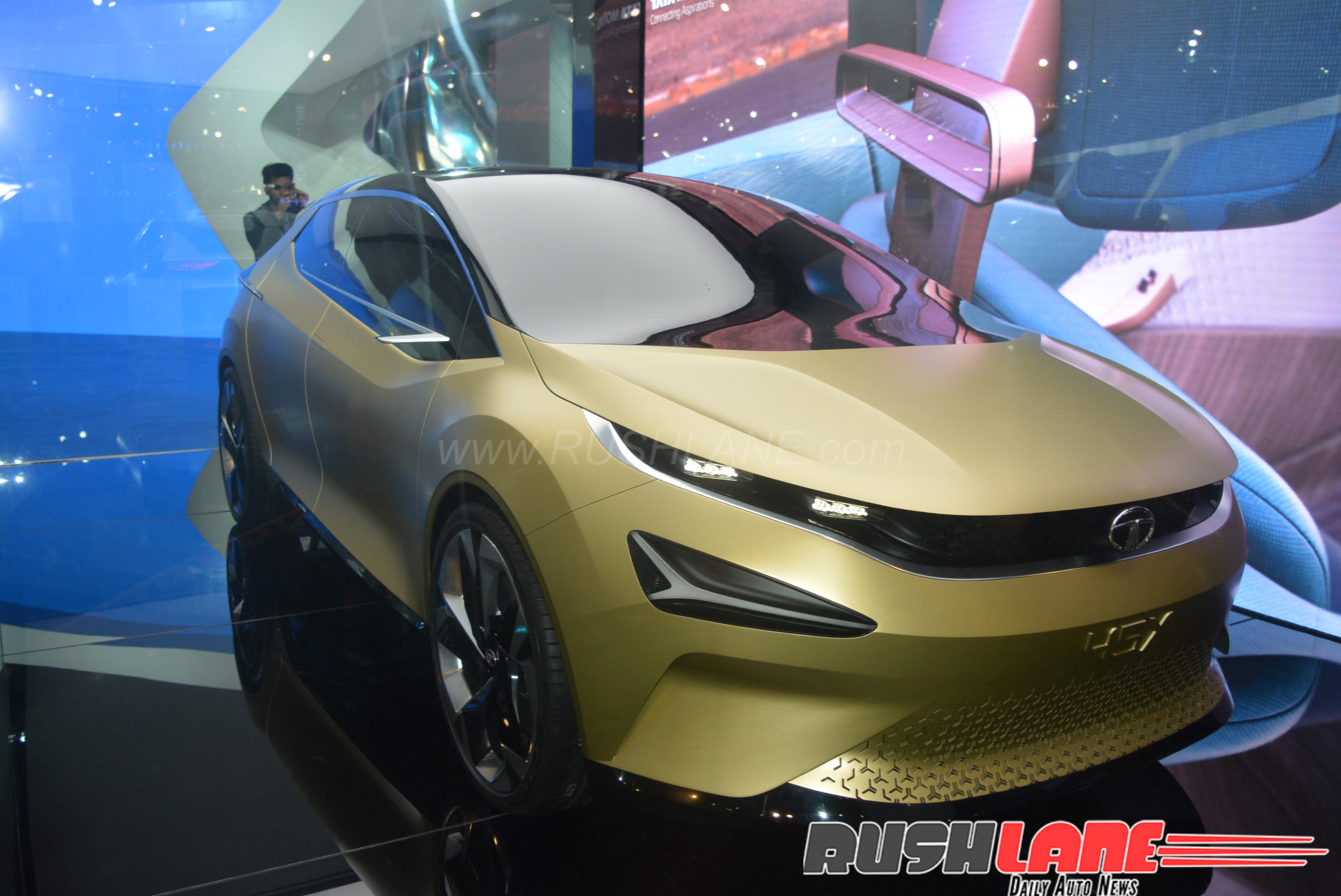 Tata-45x-b2-auto-expo-2018-10.jpg