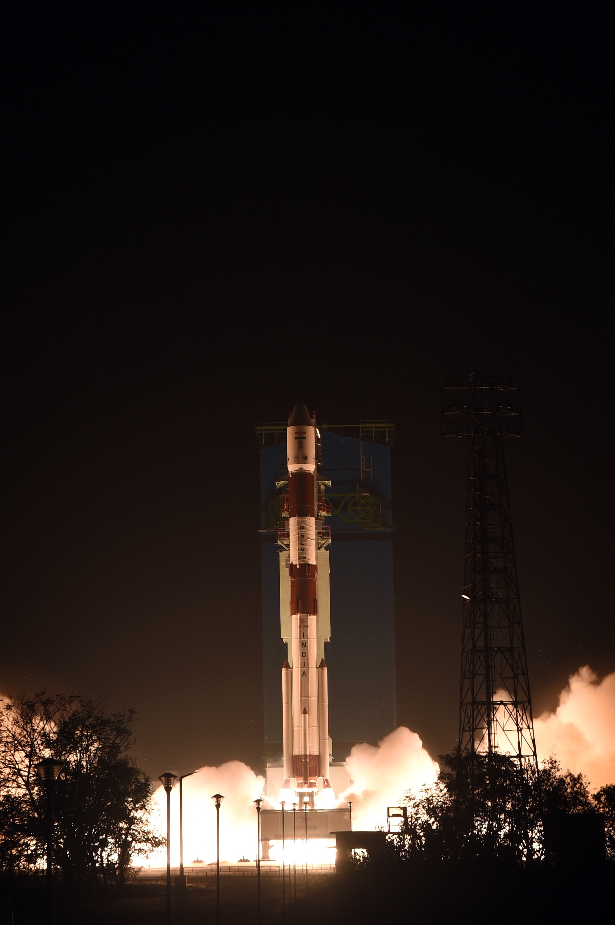 pslvc44liftoff1.jpg