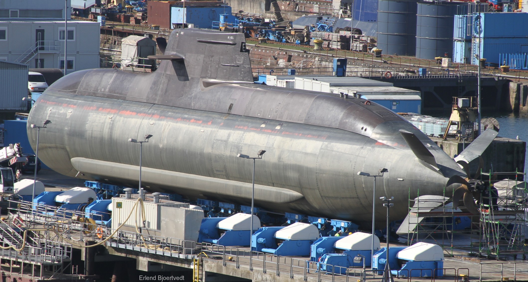 S185-U35-003.jpg