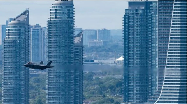 F-35-Toronto.jpg