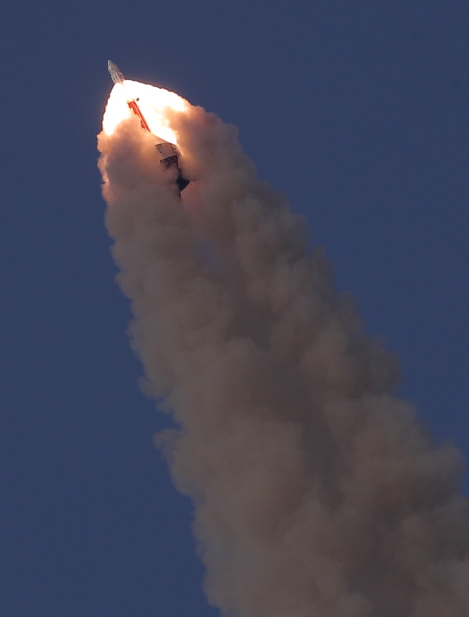 ces_lift_off.jpg