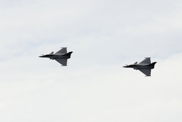 rafale-pair-topside.jpg