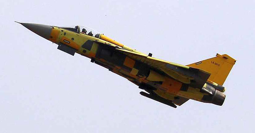 03-tejas-sp-15-take-off.jpg